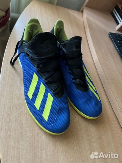 Футзалки adidas x tango