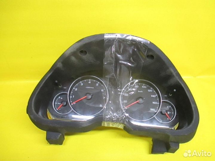 Панель приборов Subaru Legacy BM9