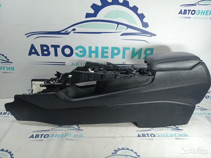 Консоль подлокотник Haval F7 1.5 GW4B15 2020