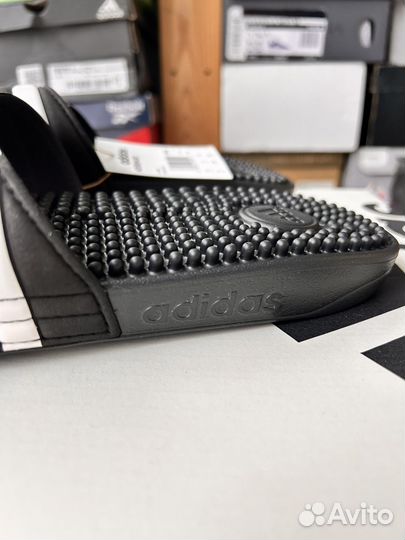 Шлепанцы adidas размер 43