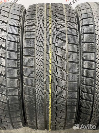 Bridgestone Blizzak VRX 225/50 R17 94S