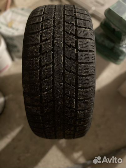 Toyo Proxes CF2 SUV 215/50 R17 S