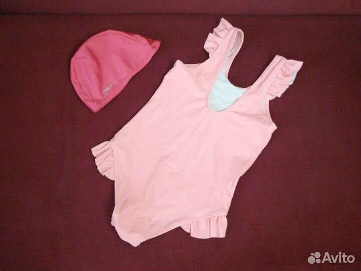 Купальник и шапочка