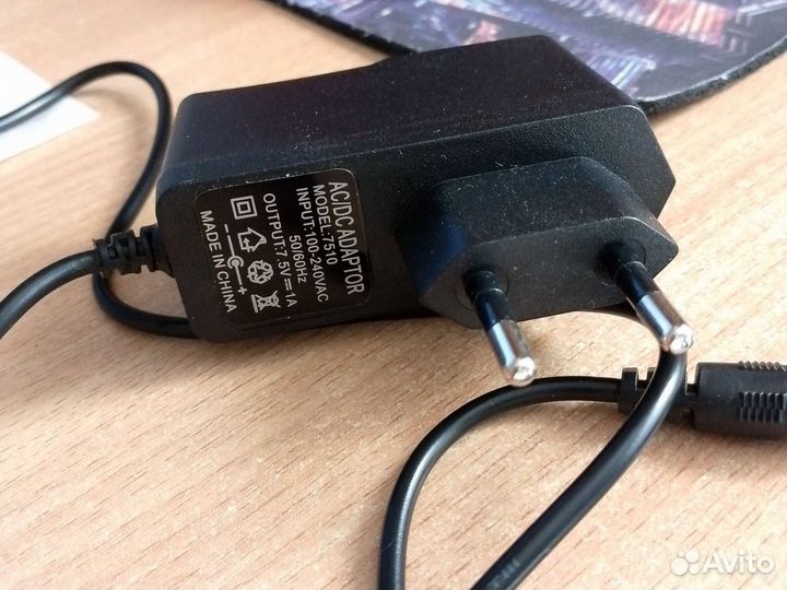 Блок питания новый 7.5v 1a