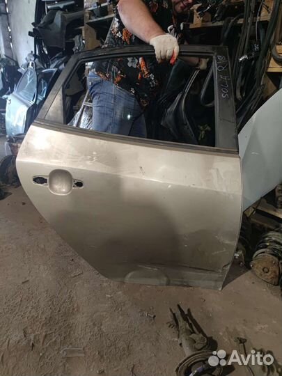 Дверь задняя правая hyundai elantra hd