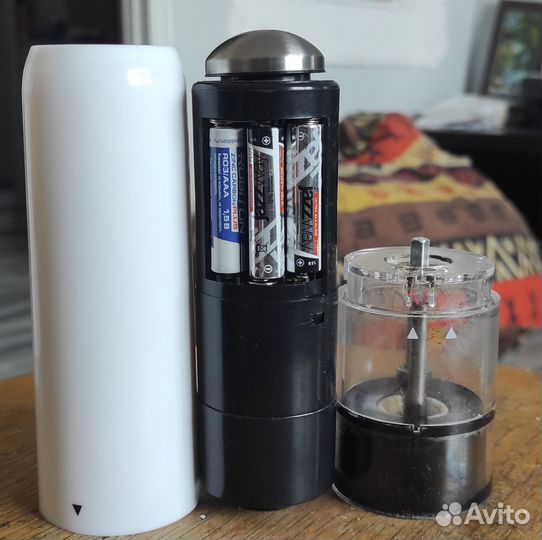 Мельница кухонная электрическая