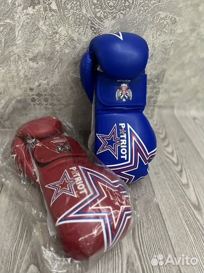 Боксерские перчатки