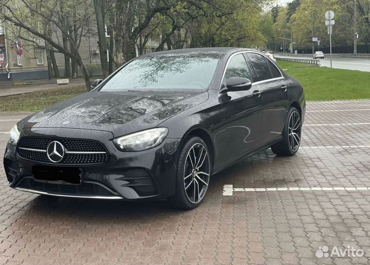 Требуется водитель на Mercedes e class