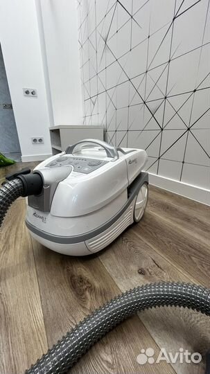 Моющий пылесос Zelmer 1700 aquawelt plus
