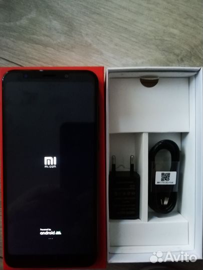 Xiaomi Redmi 5 Plus, 4/64 ГБ