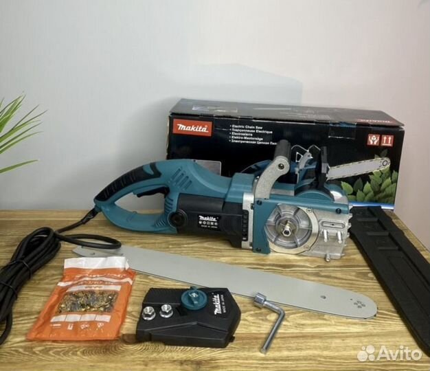 Элeктропила Maкита