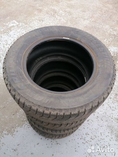 Bridgestone Ice Cruiser 7000 225/60 R16 102T