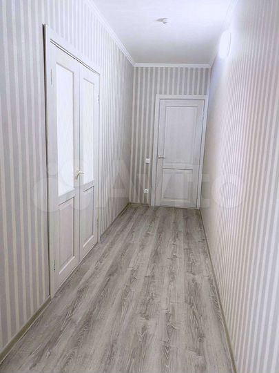 2-к. квартира, 67 м², 8/16 эт.