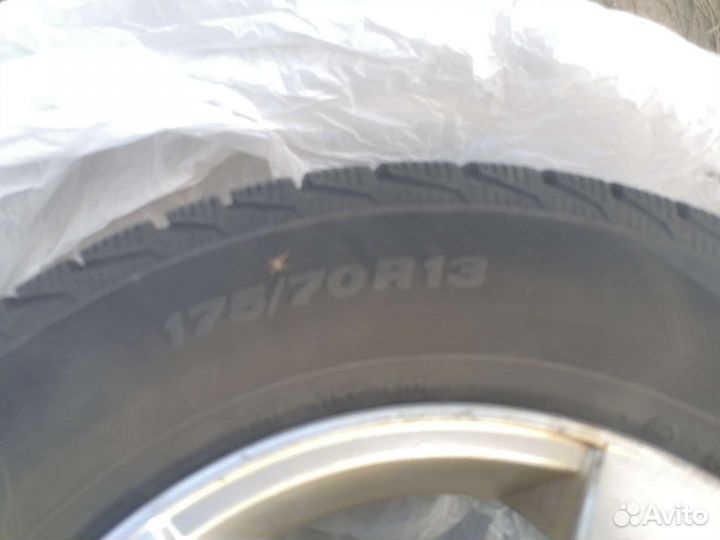 R13 Viatti Brina 175/70, PCD 4x100 DIA 56