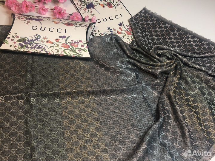 Платок Шаль Gucci