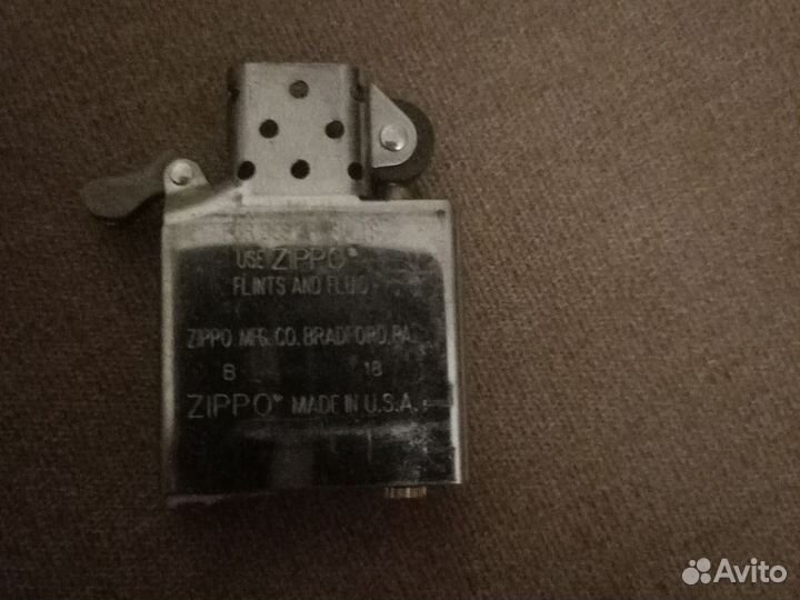 Зажигалка бензиновая zippo