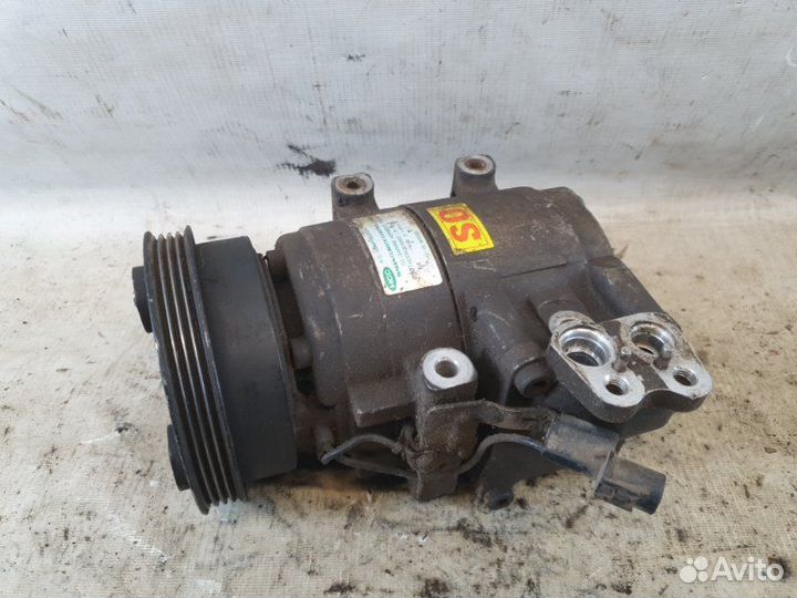 Компрессор кондиционера Hyundai Accent