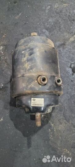 Энергоаккумулятор задний Iveco Eurocargo Ml180E25