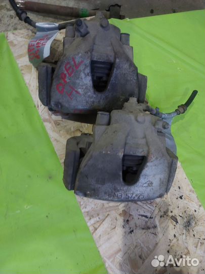 Суппорт передний opel Astra H