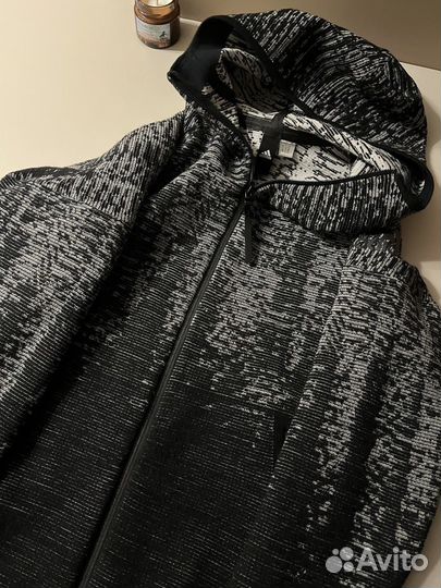 Adidas originals кофта на молнии