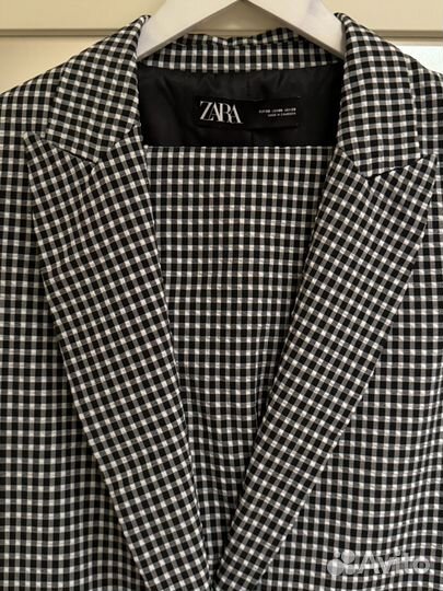 Женский брючный костюм Zara