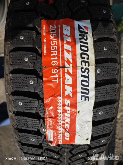 Bridgestone Blizzak Spike-01 205/55 R16 91