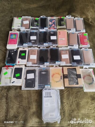 Чехлы для телефонов лотом