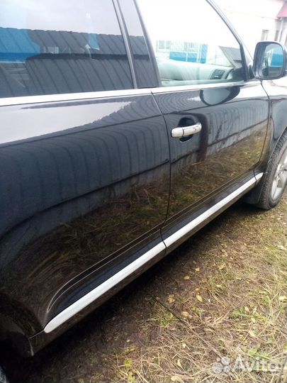 Молдинги дверей нижние VW touareg 7L R-line