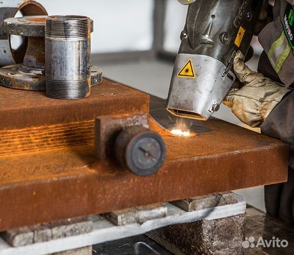 Лазерная очистка металла