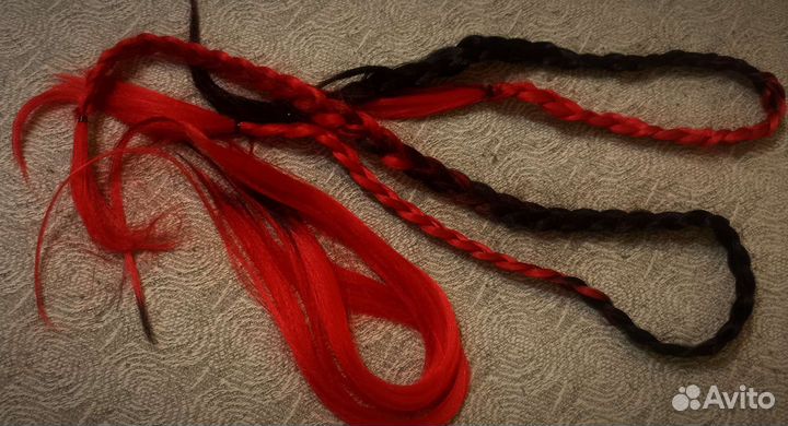 Искуственные волосы косы красные с черным