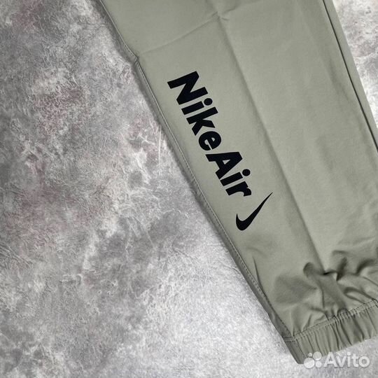 Штаны Nike