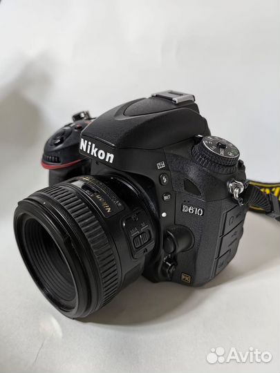 Зеркальный фотоаппарат Nikon D610