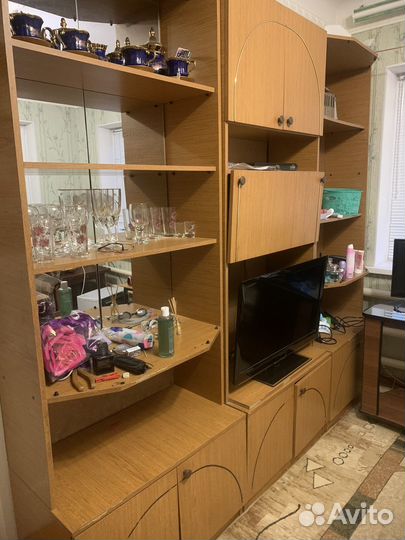 Стенка и 2 шкафа
