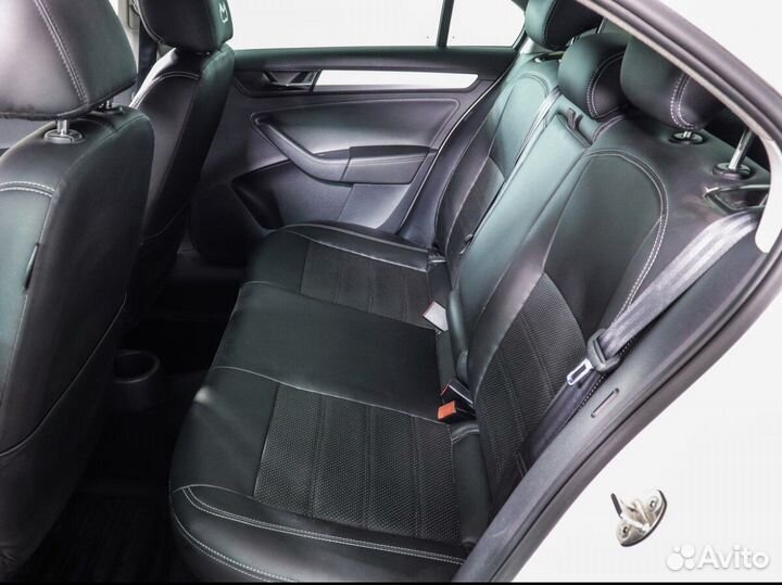 Каркасные Чехлы на rapid polo