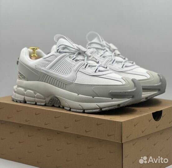 Кроссовки nike zoom vomero 5 roam