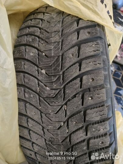 Michelin Latitude X-Ice North 3 205/55 R16 92