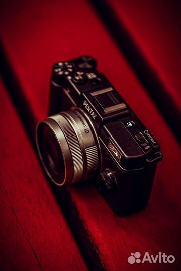 Самый маленький Фотоаппарат Pentax Q