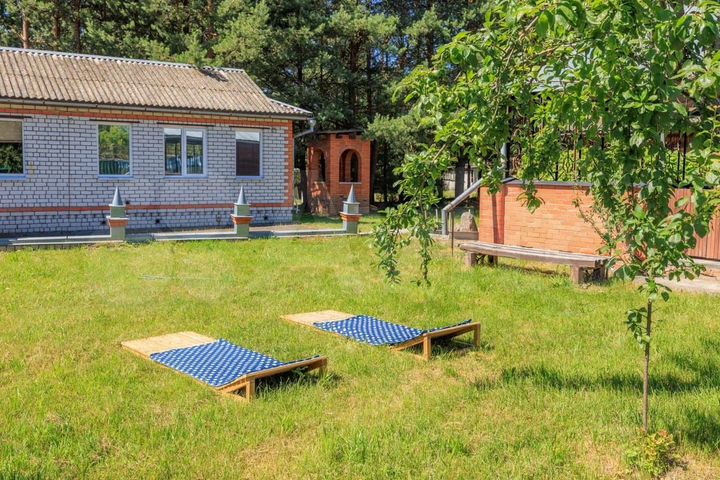 Коттедж 200 м² на участке 42 сот.