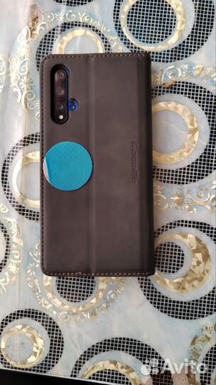 HONOR 20, 6/128 ГБ