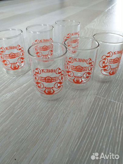 Стаканы