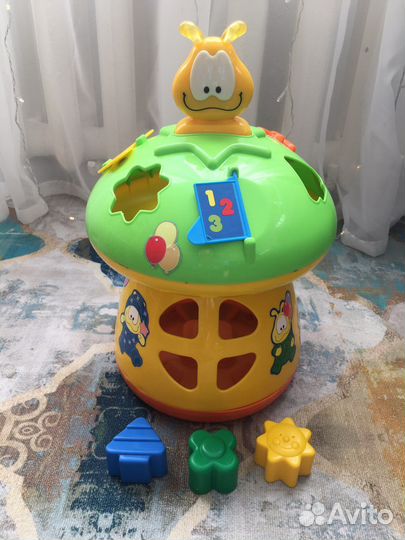 Развивающие игрушки для малышей
