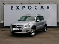 Volkswagen Tiguan 2.0 AT, 2010, 154 414 км, с пробегом, цена 1 027 000 руб.