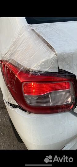 Задние фонари от Рено Логан