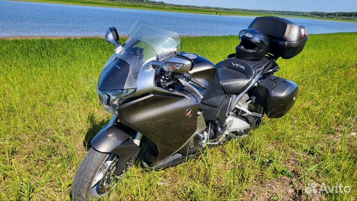 Honda VFR1200F
