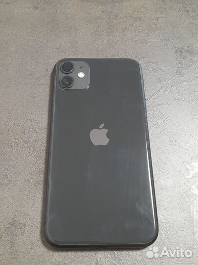 iPhone 11, 64 ГБ