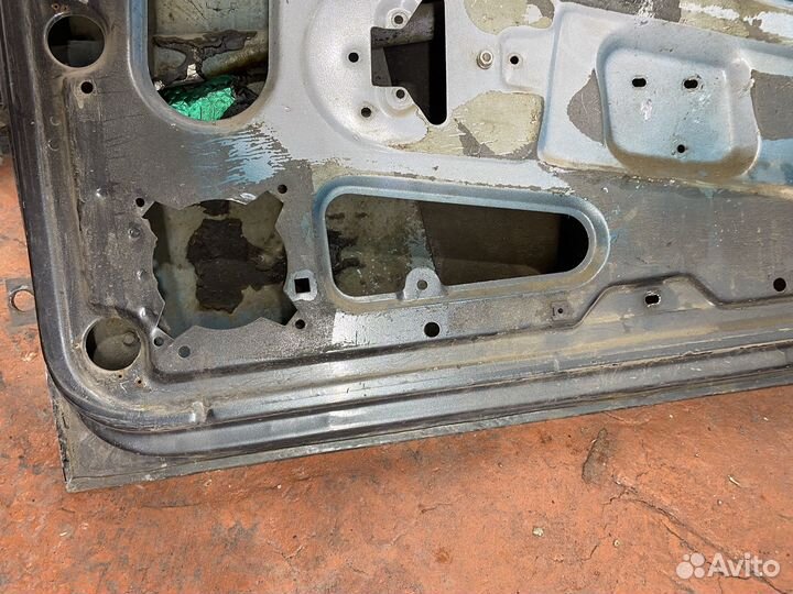 Двери на ваз 2114,перед-зад правые