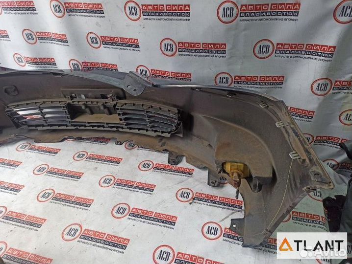 Бампер передний toyota crown majesta