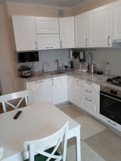 3-к. квартира, 77,9 м², 4/10 эт.