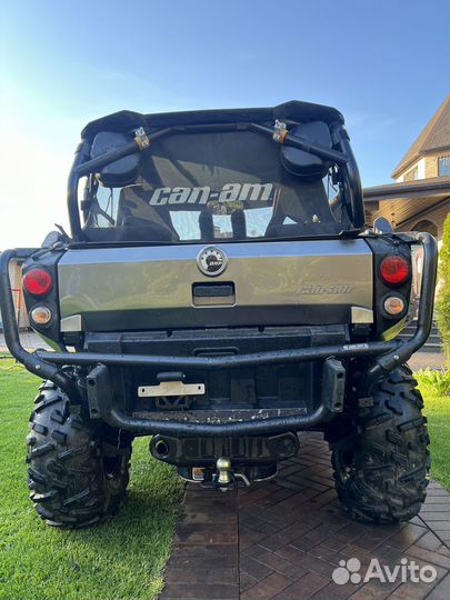 BRP Can-Am Commander 1000