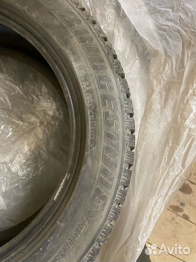 Bridgestone Ice Cruiser 7000 205/55 R16 91E